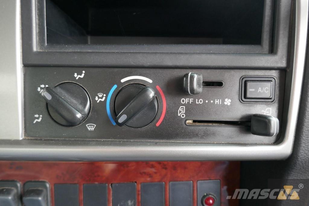 Hino 700FY crane Grues tout terrain