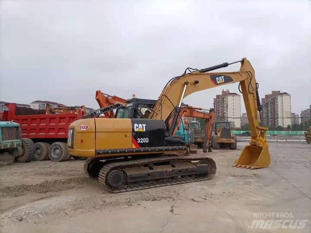 CAT 320 D Pelle sur chenilles
