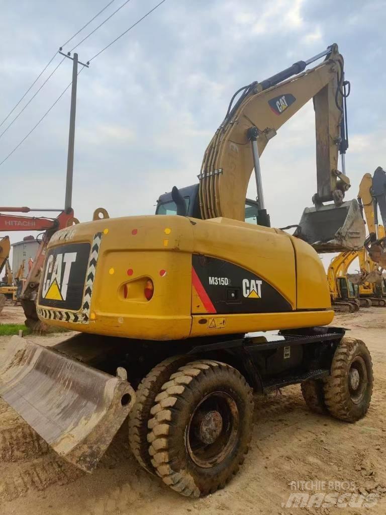 CAT M315D2 Pelle sur chenilles