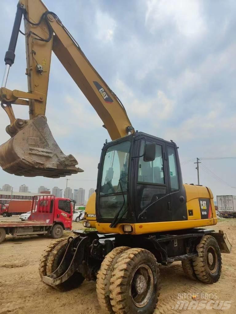 CAT M315D2 Pelle sur chenilles