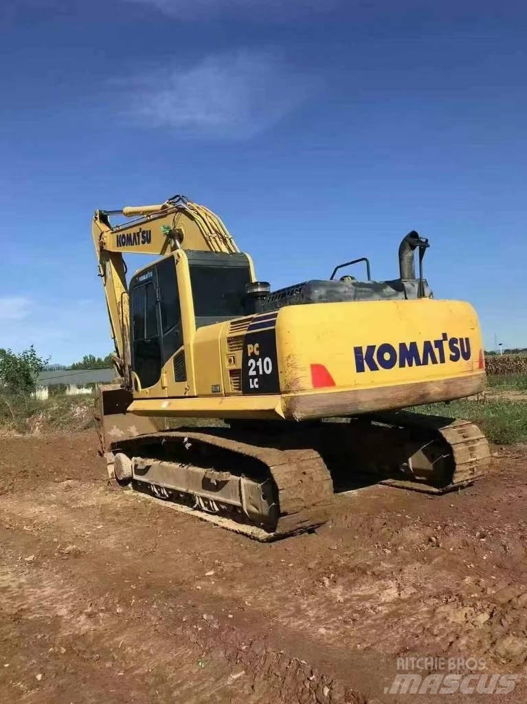 Komatsu PC 210 Pelle sur chenilles