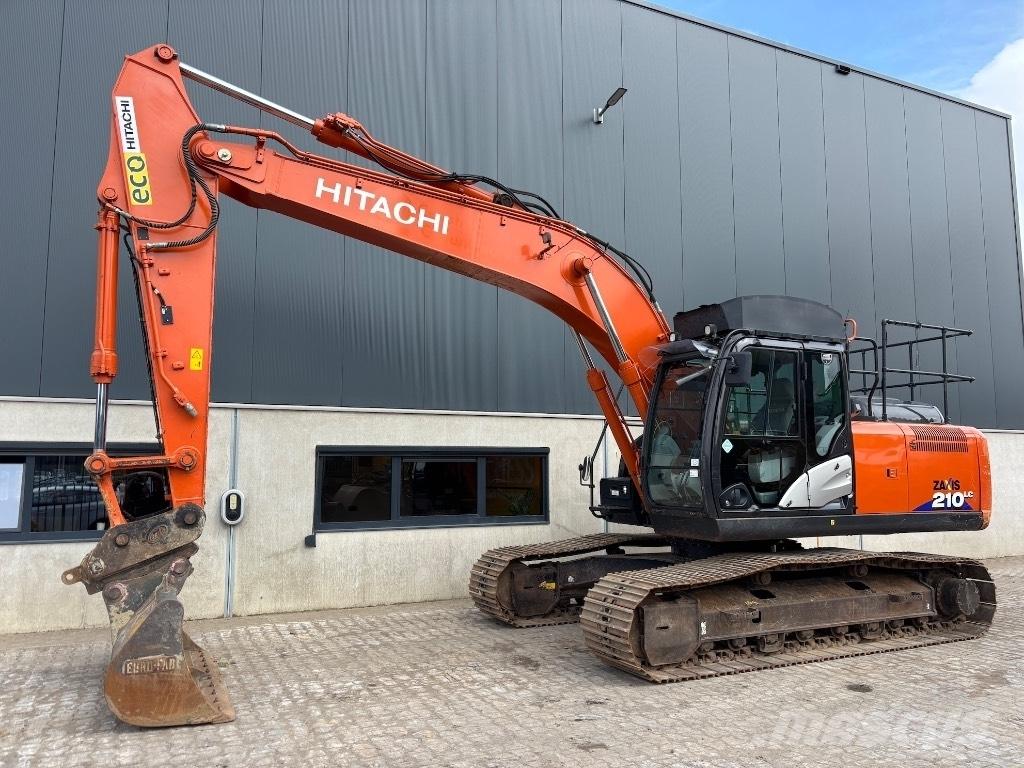 Hitachi ZX 210 LC-6 Pelle sur chenilles