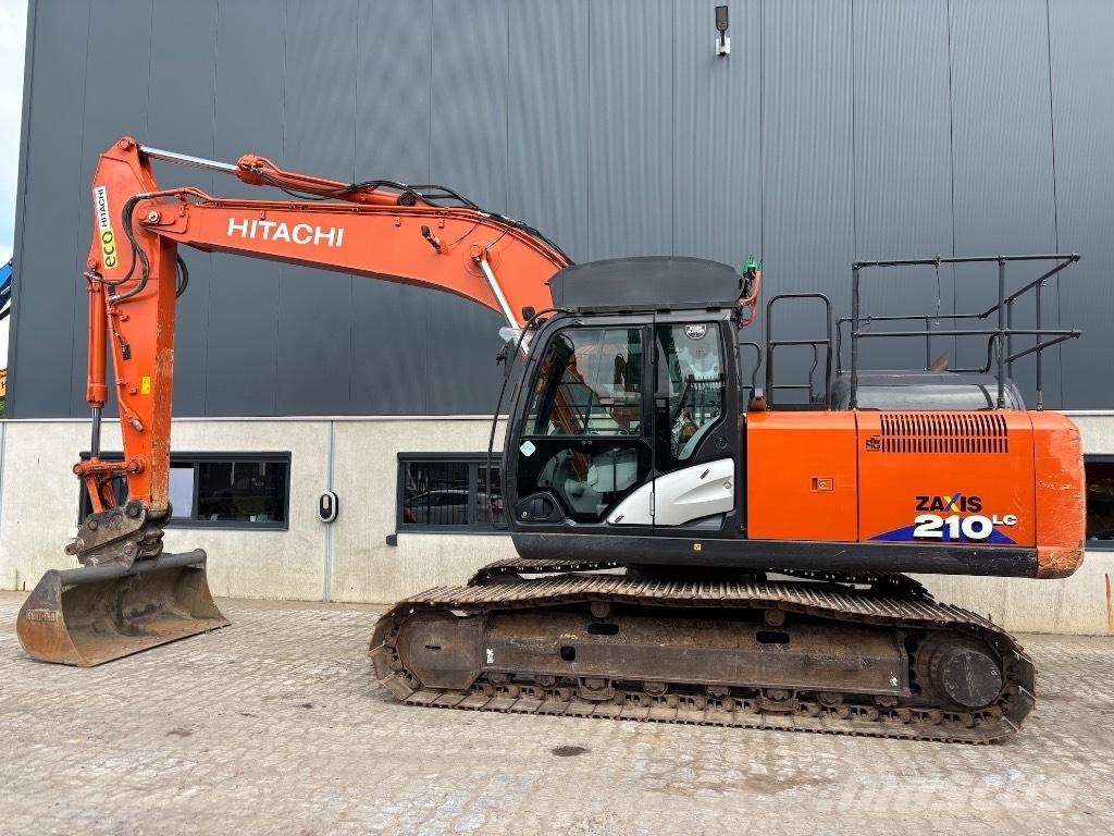 Hitachi ZX 210 LC-6 Pelle sur chenilles