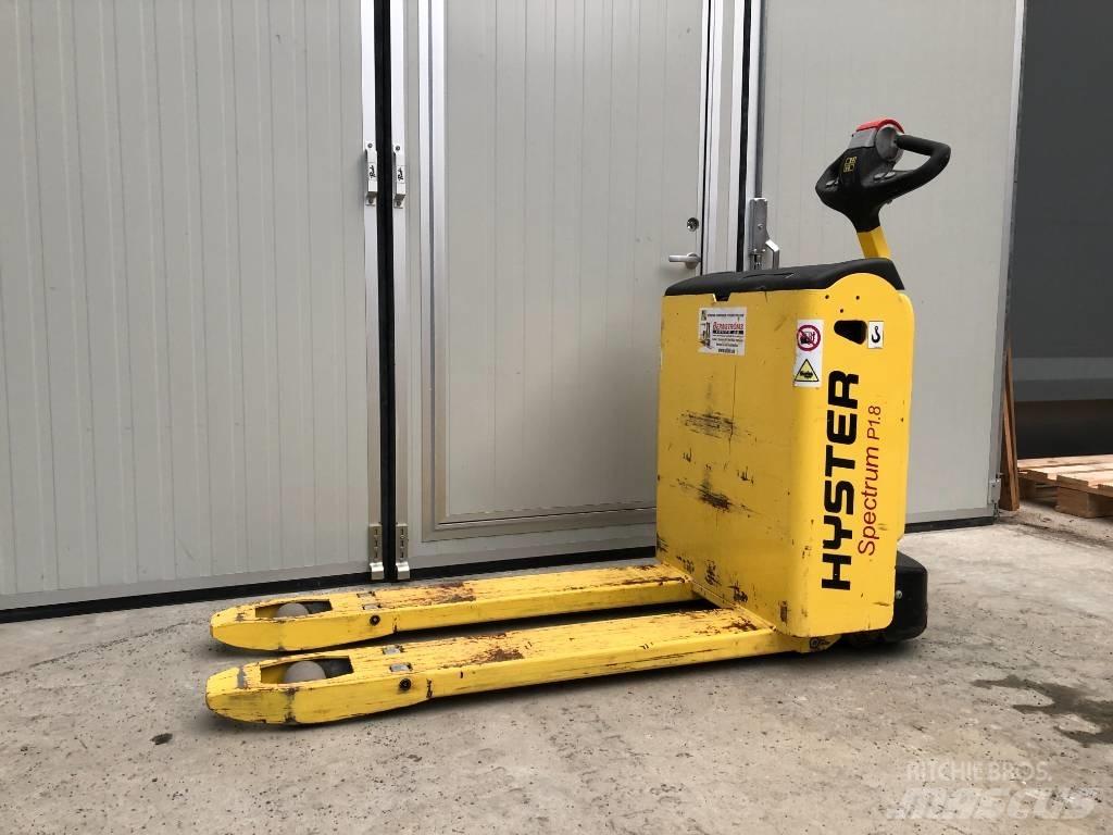 Hyster P 1.8 AC Transpalette accompagnant