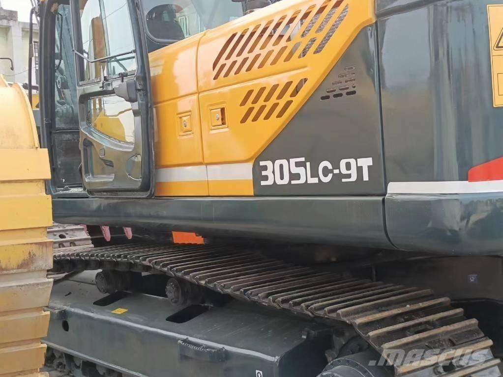 Hyundai 305-9T Pelle sur chenilles