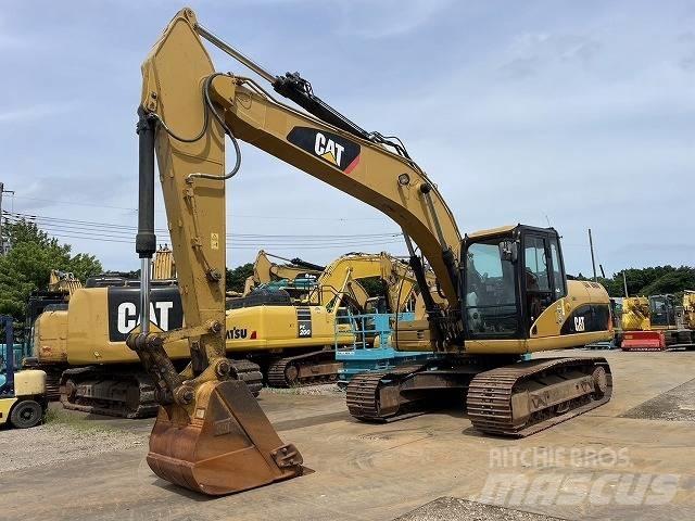 CAT 320D-E Pelle sur chenilles