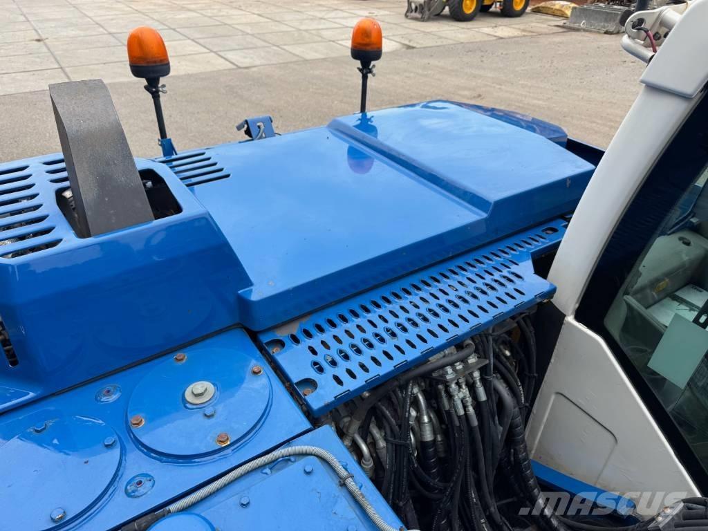 Volvo EWR 150 E Pelle sur pneus