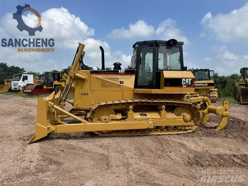 CAT D 6 G Bouteurs sur chenilles