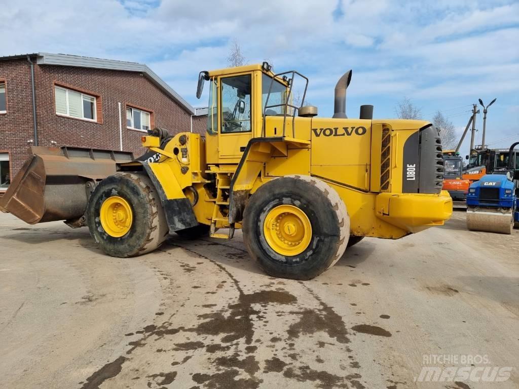 Volvo L 180 E Chargeuse sur pneus