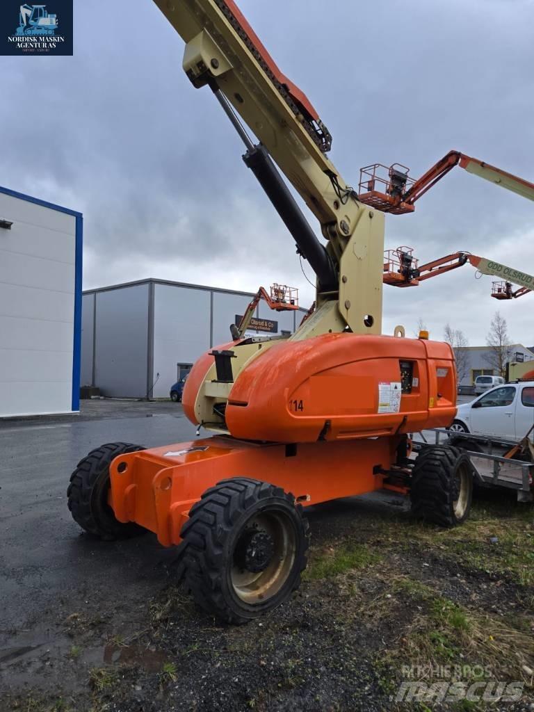 JLG 860 SJ Nacelles télescopiques