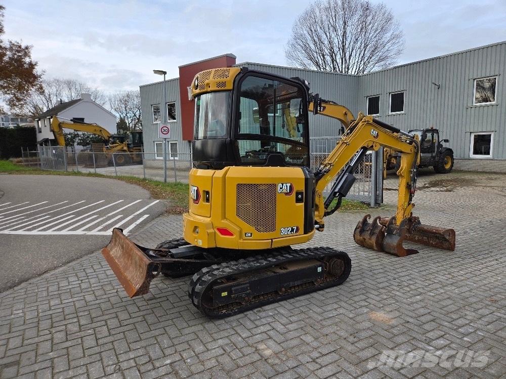 CAT 302.7CR Mini pelle < 7t