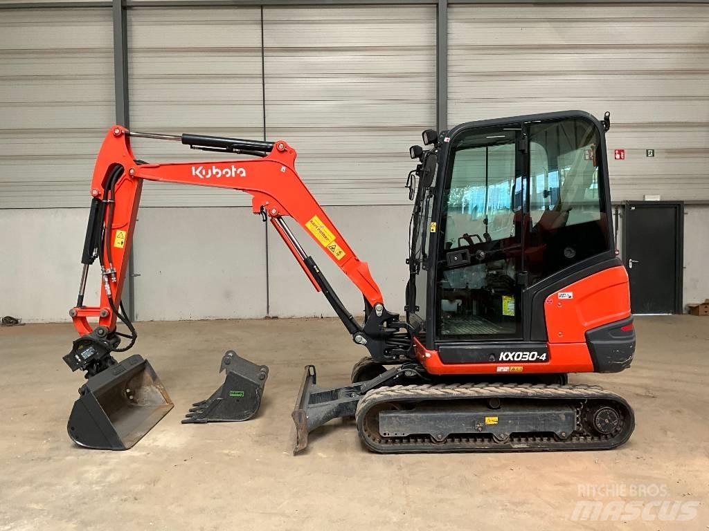 Kubota KX 030-4 Mini pelle < 7t