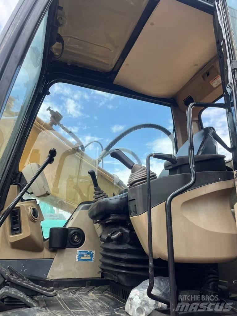 CAT 320 C L Pelle sur chenilles