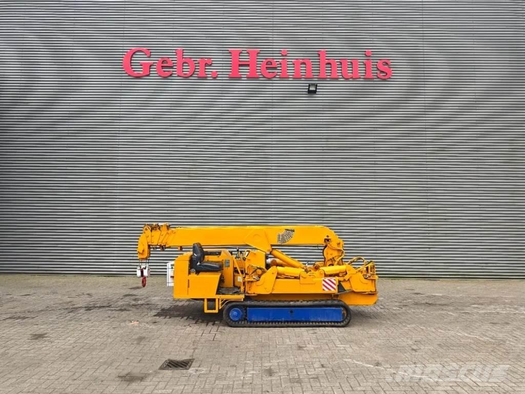 Unic URA 376 C Mini grue