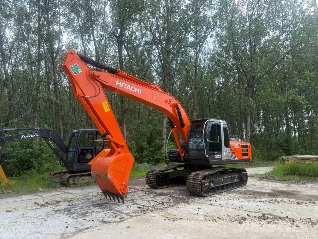 Hitachi ZX200 Pelle sur chenilles