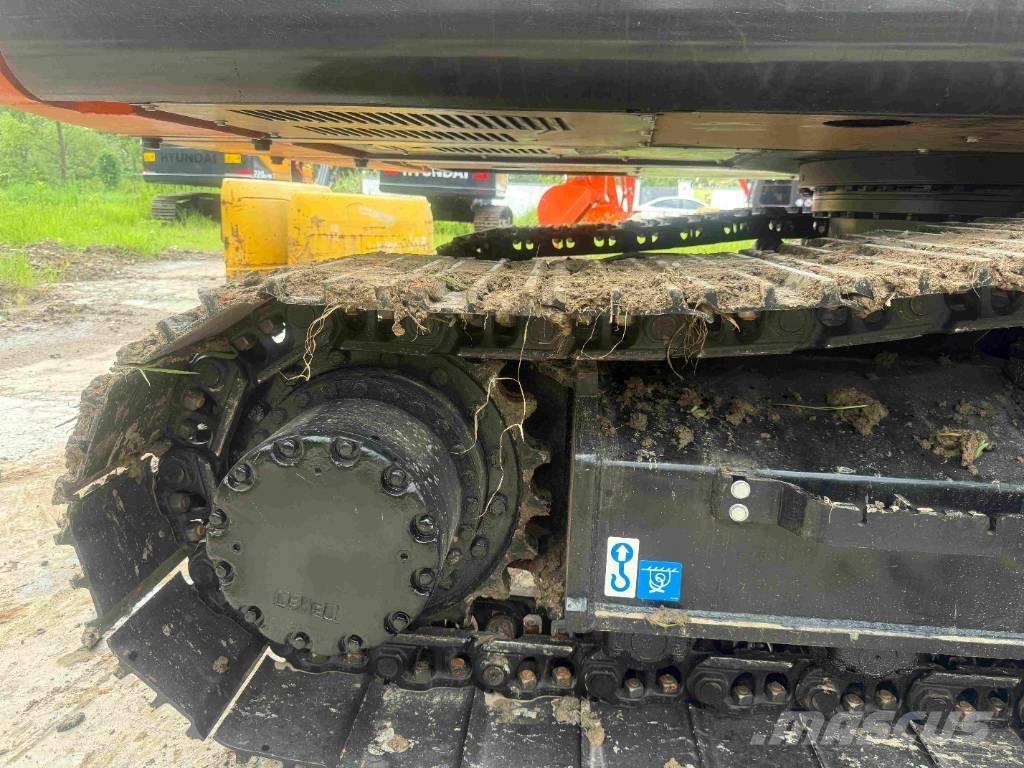 Hitachi ZX200 Pelle sur chenilles