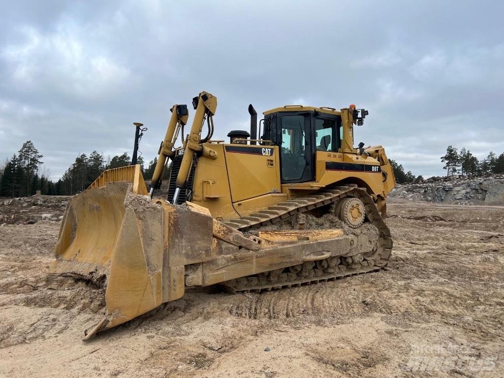 CAT D 8 T Bouteurs sur chenilles