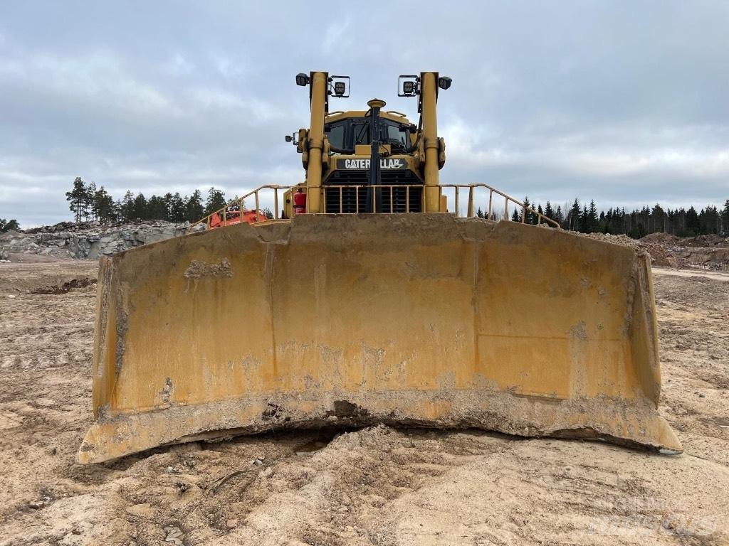 CAT D 8 T Bouteurs sur chenilles