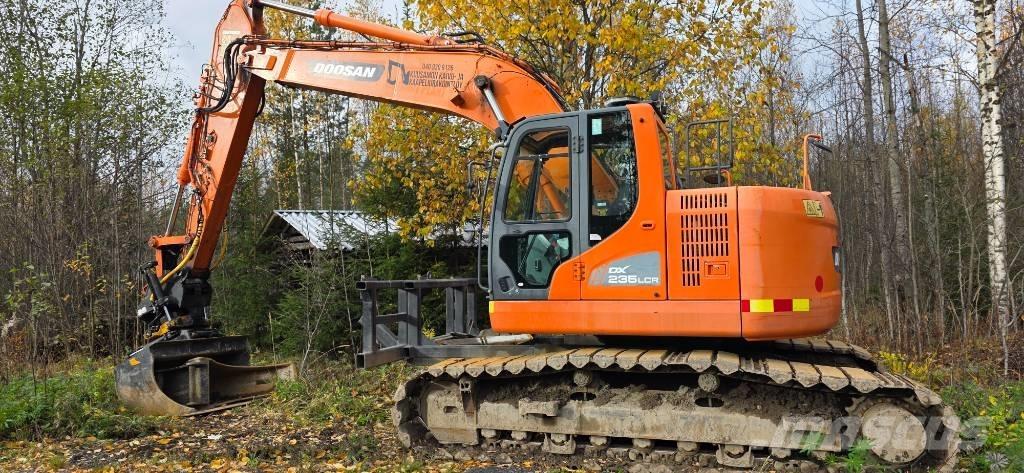 Doosan DX 235 LCR Pelle sur chenilles