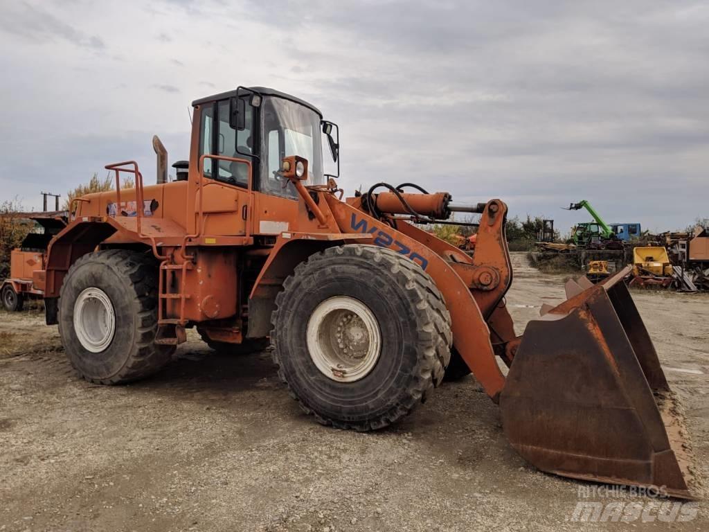 Fiat-Hitachi W 270 Chargeuse sur pneus