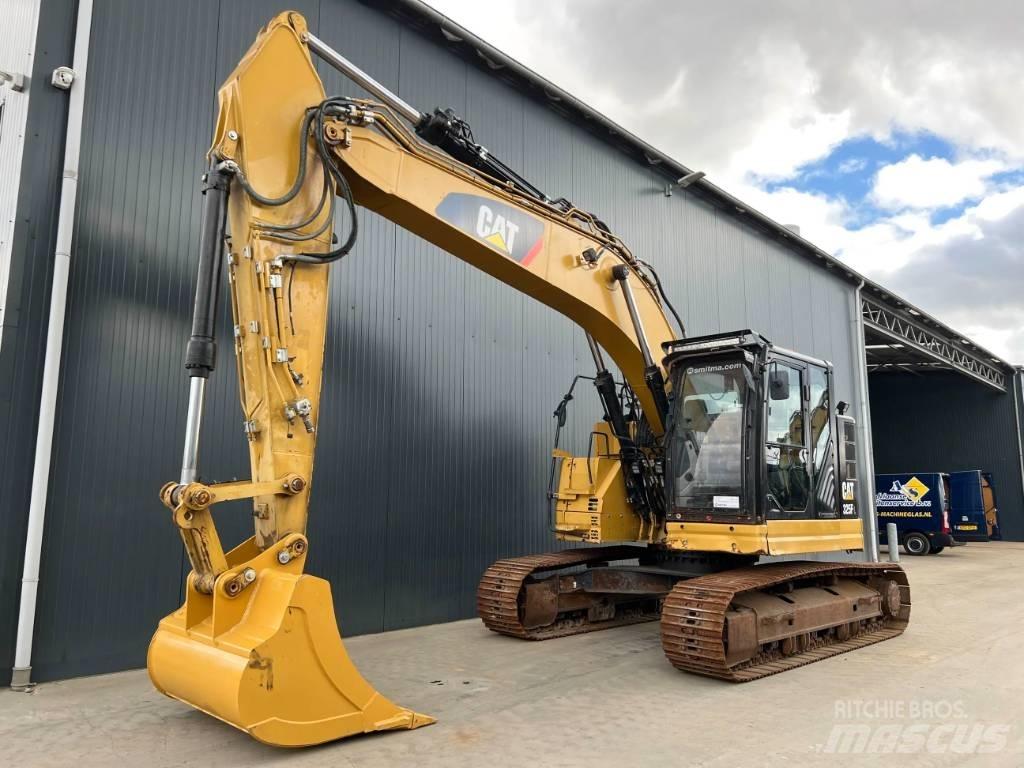 CAT 325F LCR Pelle sur chenilles