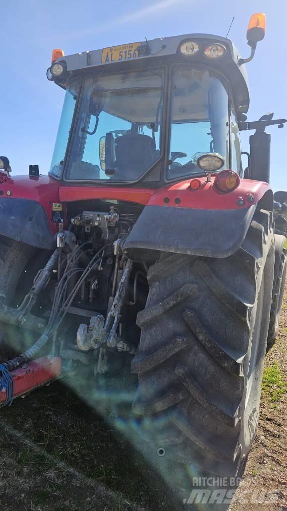 Massey Ferguson 6715 Tracteur