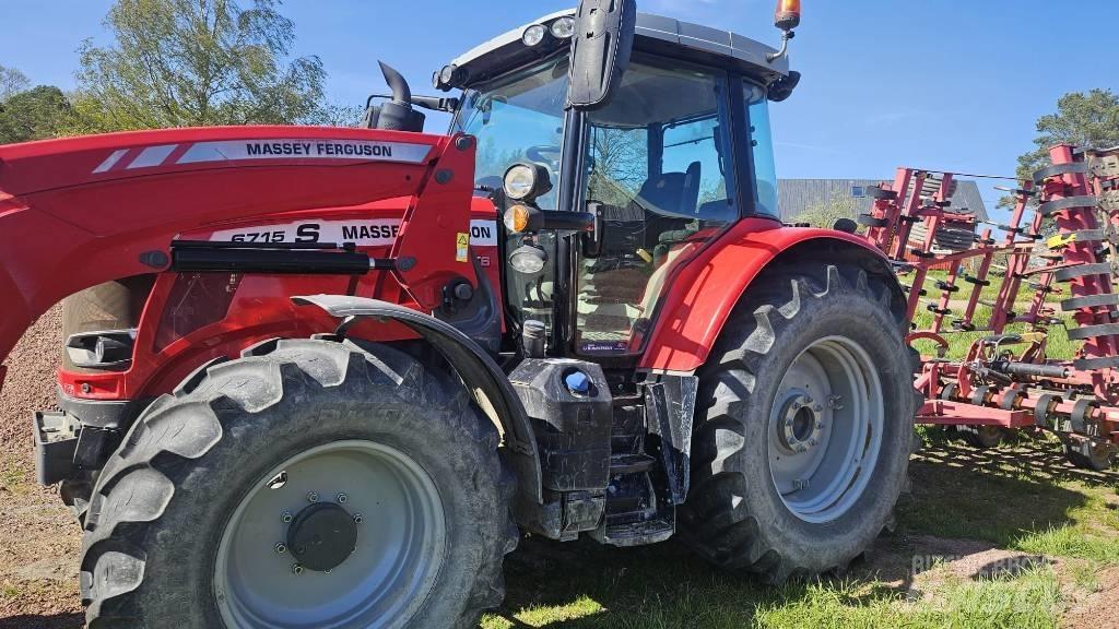 Massey Ferguson 6715 Tracteur