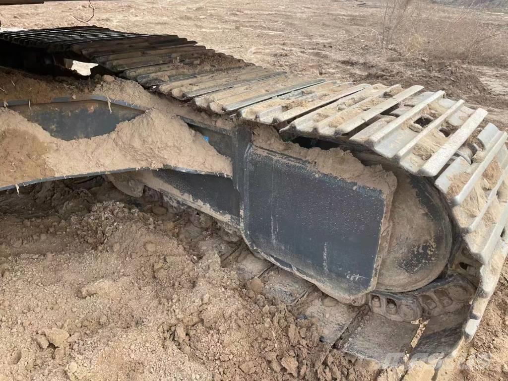 Volvo EC210D Pelle sur chenilles