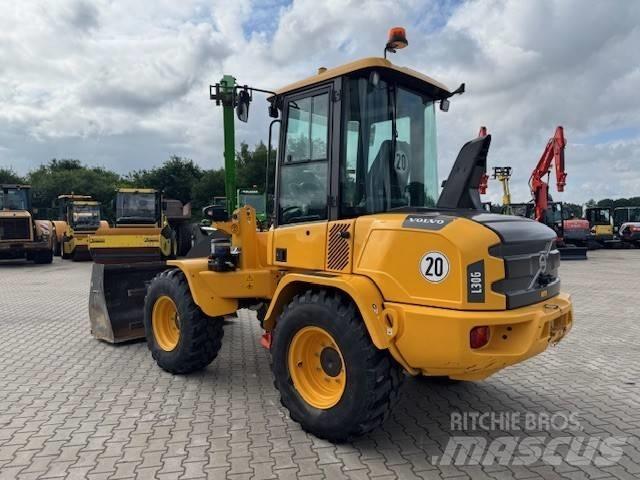 Volvo L 30 G Chargeuse sur pneus