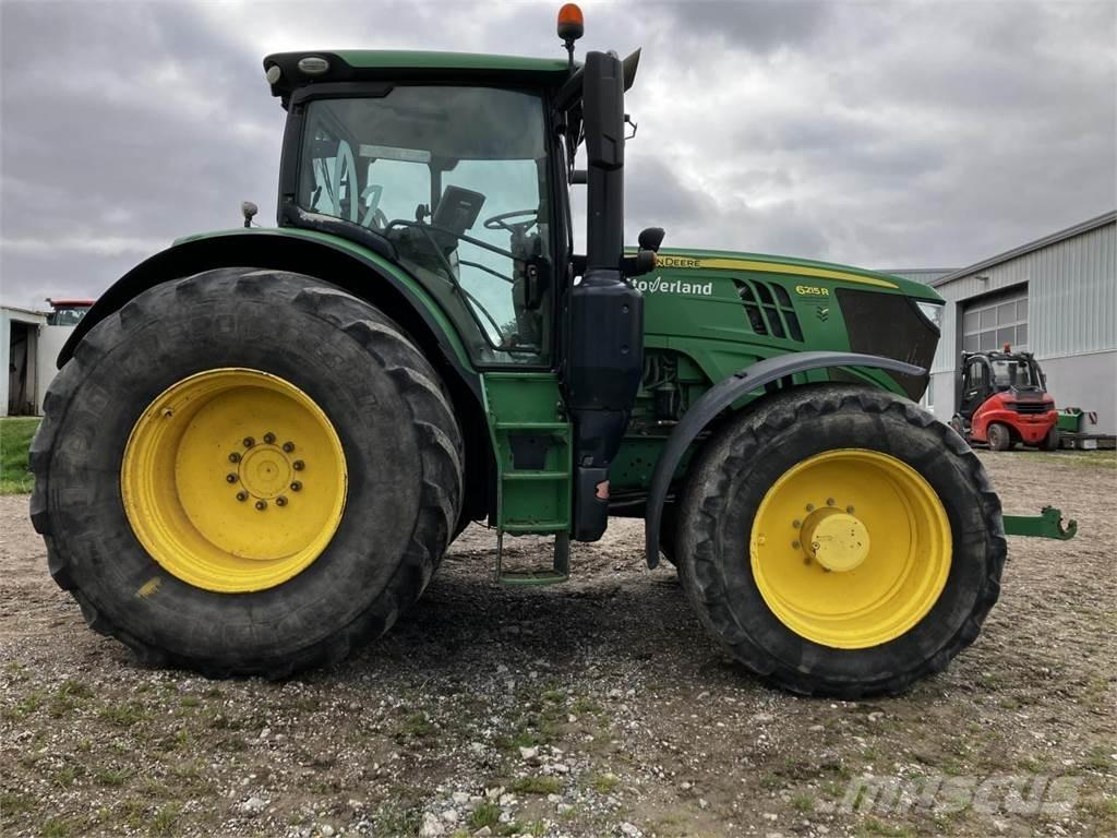 John Deere 6215R Tracteur