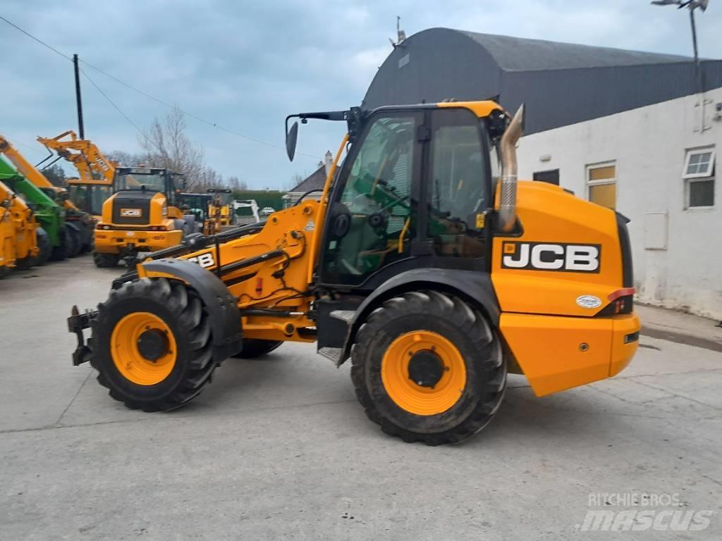 JCB TM 320 S Télescopique agricole