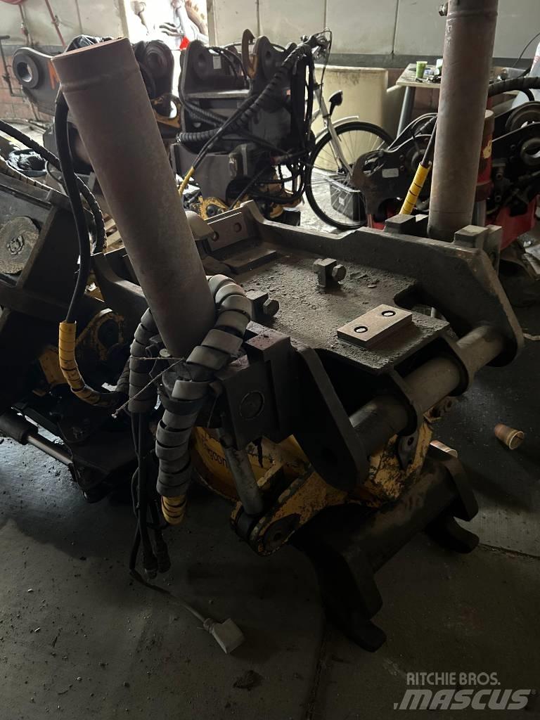 Engcon Tiltrotator Rotateur