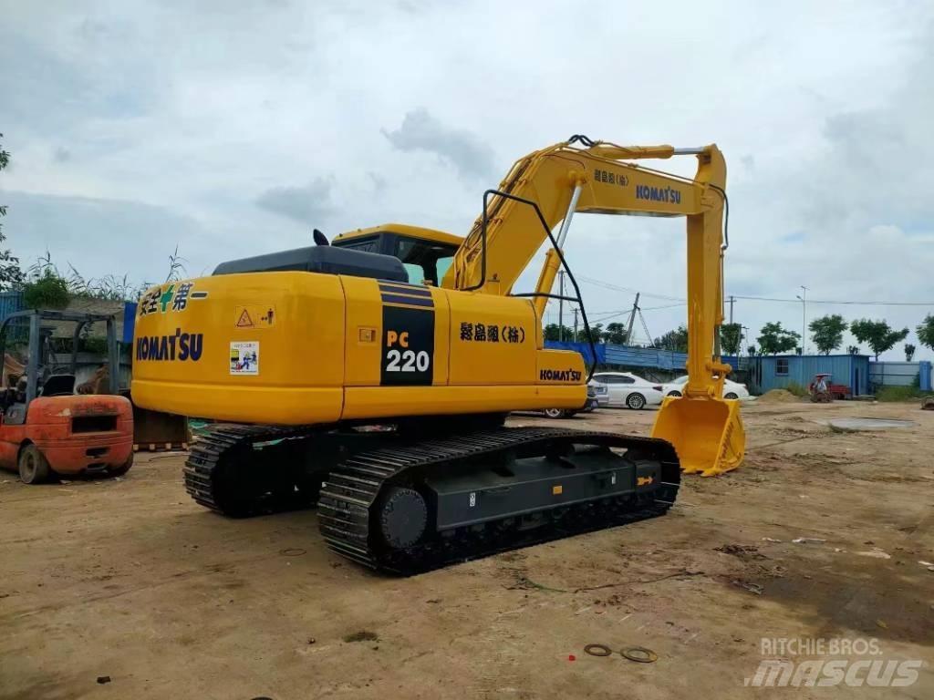 Komatsu PC 220 Pelle sur chenilles
