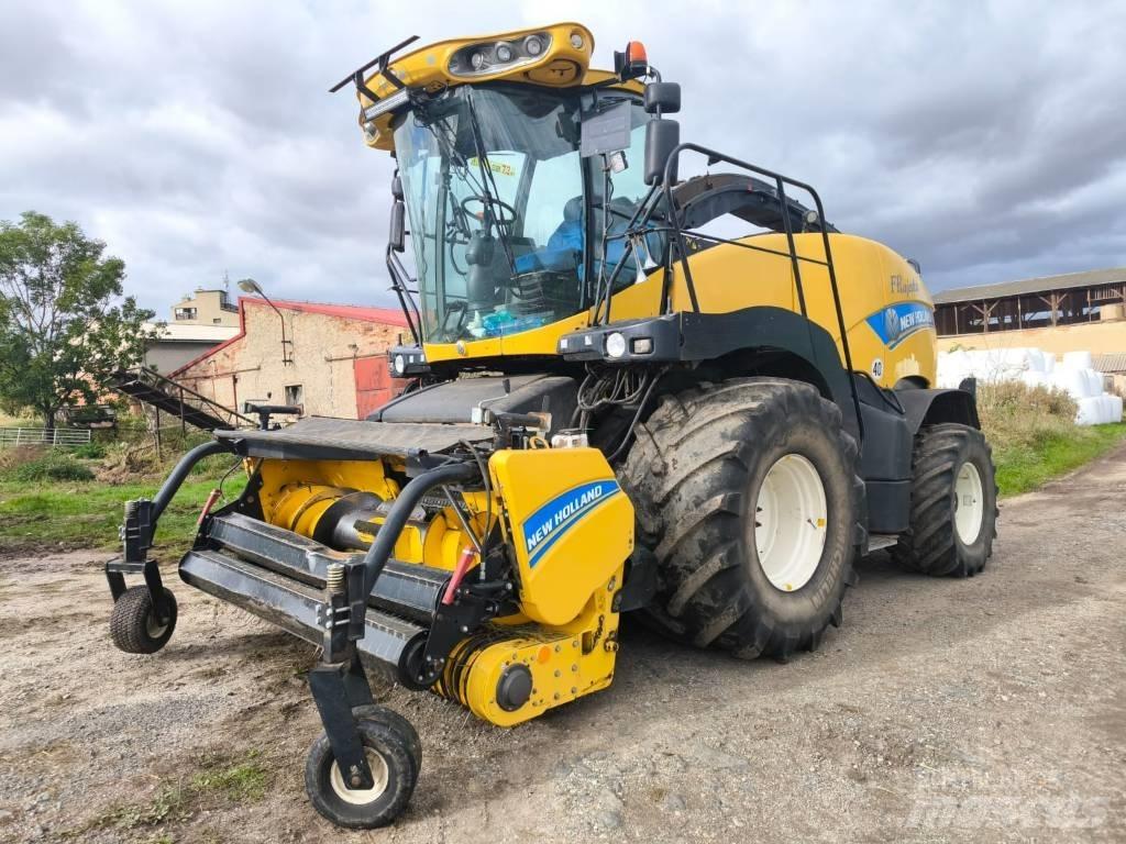 New Holland FR 850 Ensileuse automotrice