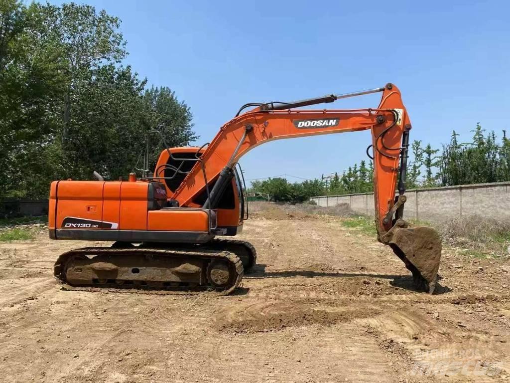 Doosan DX 130-9CN Pelle sur chenilles