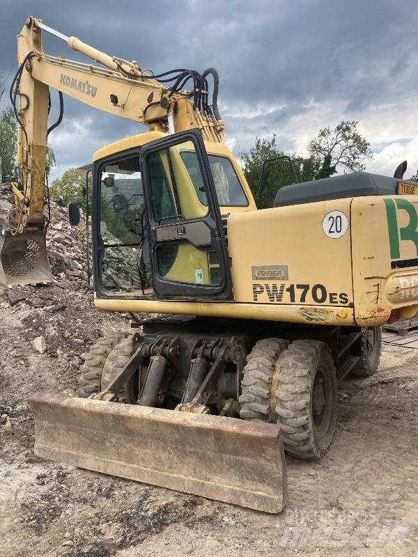 Komatsu PW 170 ES-6K Pelle sur pneus