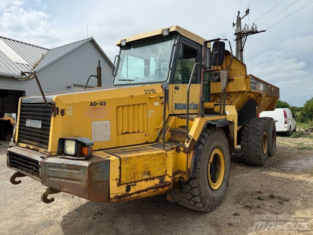 Komatsu HM300-1 Tombereau articulé