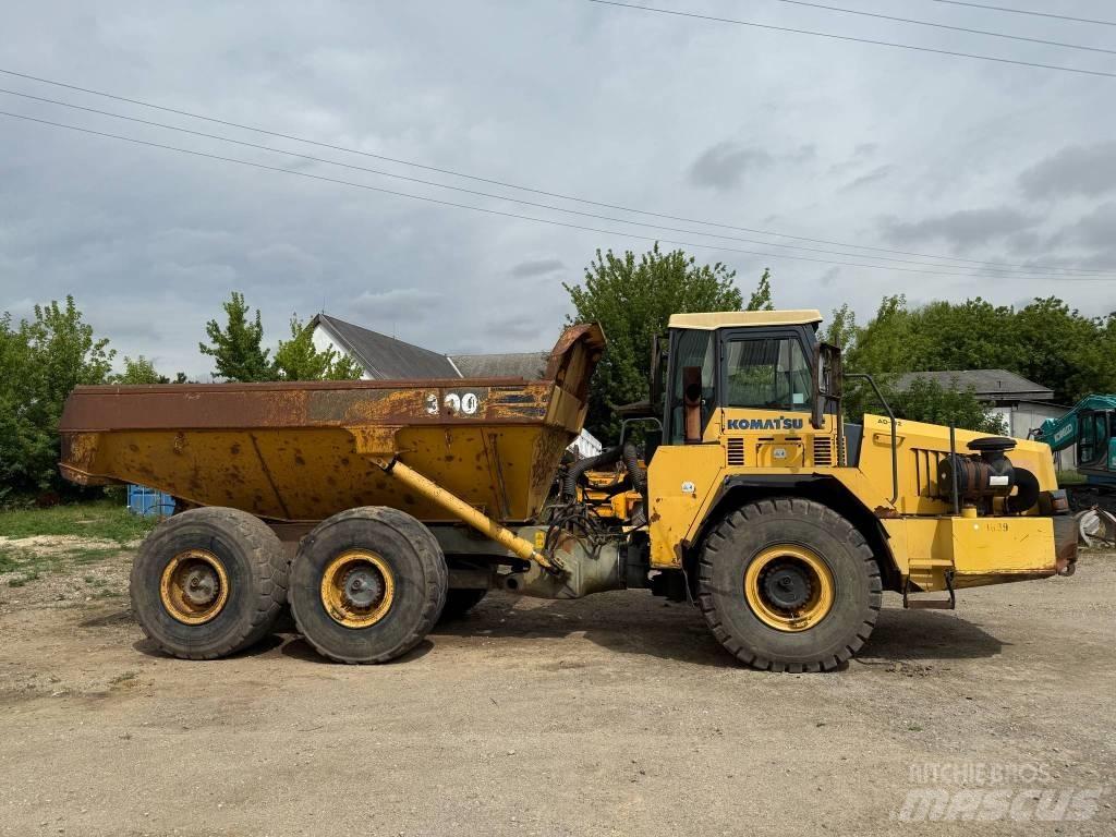 Komatsu HM300-1 Tombereau articulé