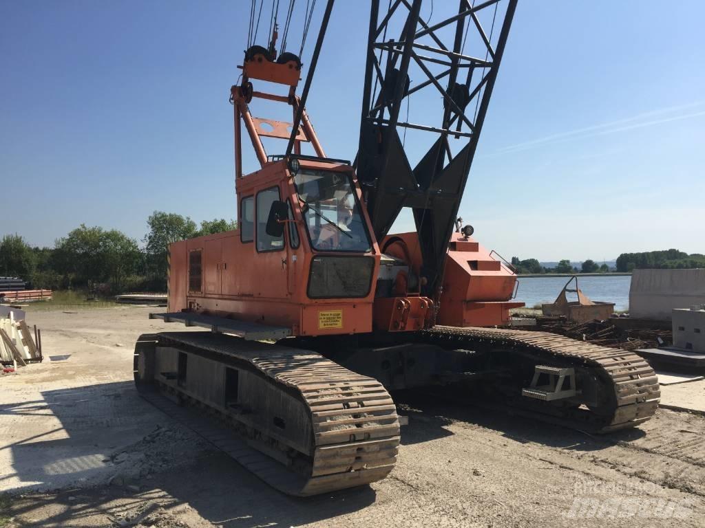 Hitachi KH 230-3 Grue sur chenilles