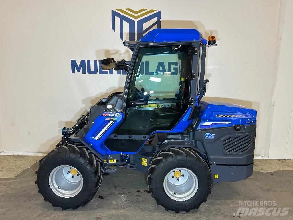 Multione 8.5S K Chargeuse compacte