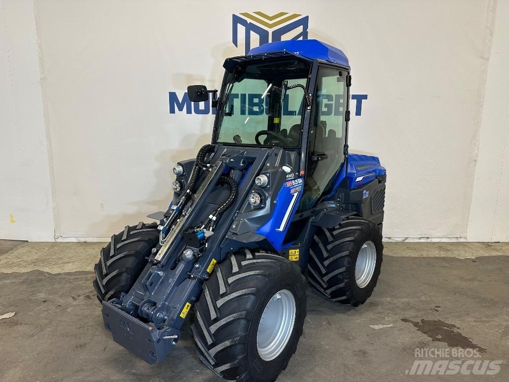 Multione 8.5S K Chargeuse compacte