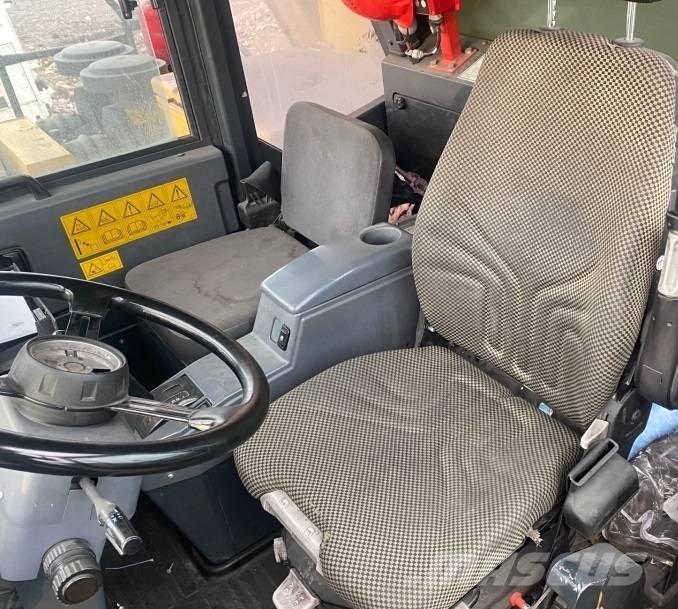 Komatsu HD405-7 Tombereau rigide