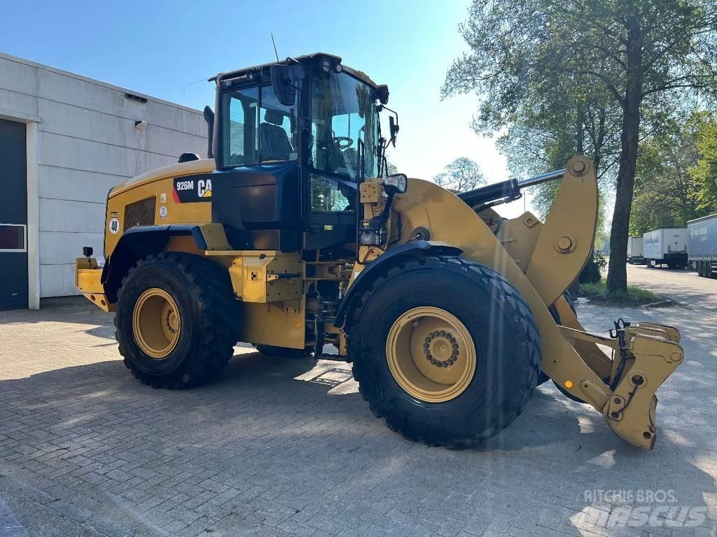 CAT 926M Chargeuse sur pneus