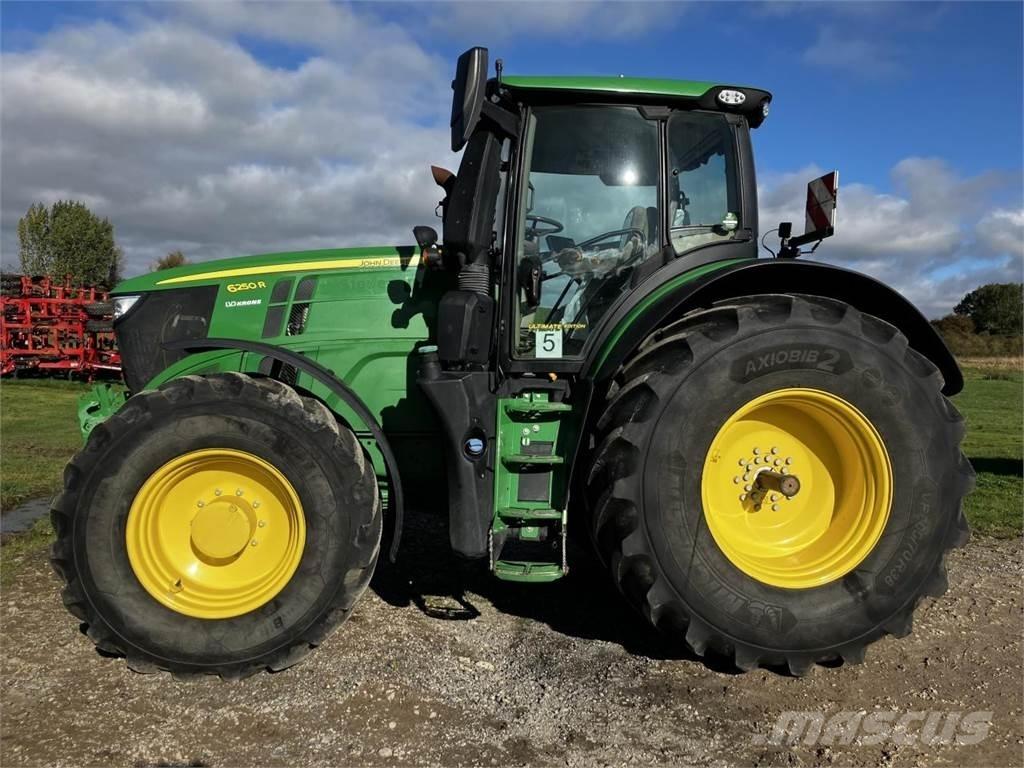John Deere 6250R Tracteur