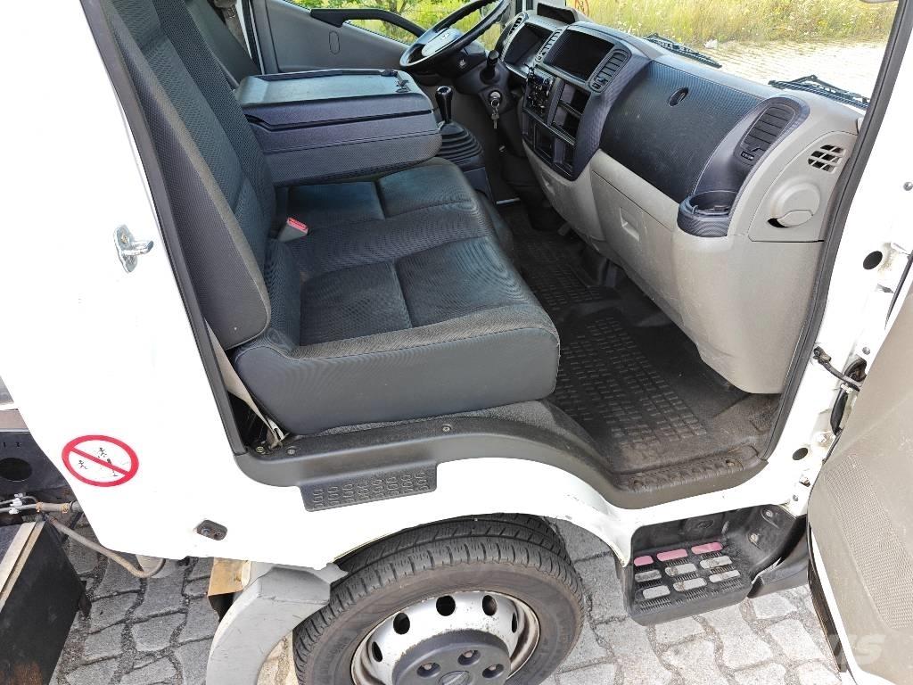 Palfinger P 260 B Camion nacelle