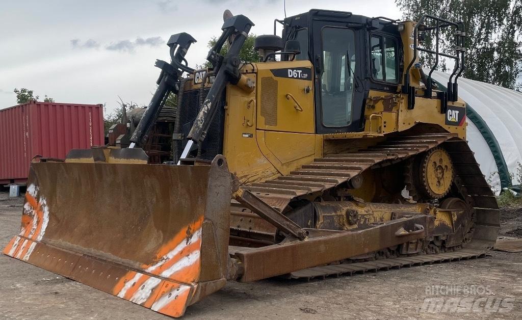 CAT D 6 T LGP Bouteurs sur chenilles