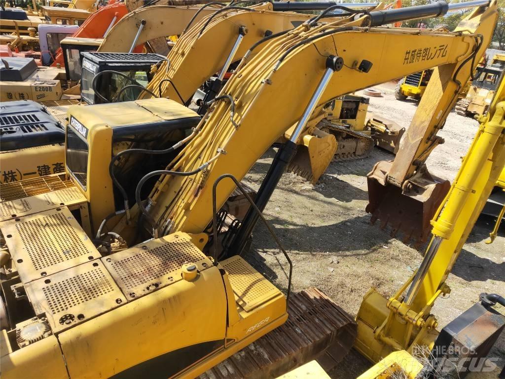 CAT 330C Pelle sur chenilles