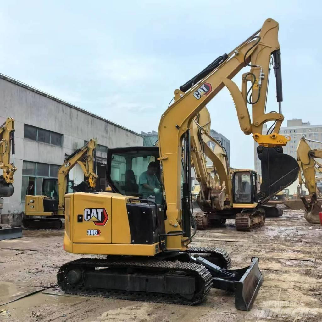 CAT 306 Mini pelle < 7t