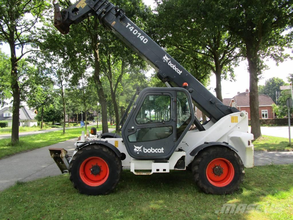 Bobcat 1440 Chariot télescopique