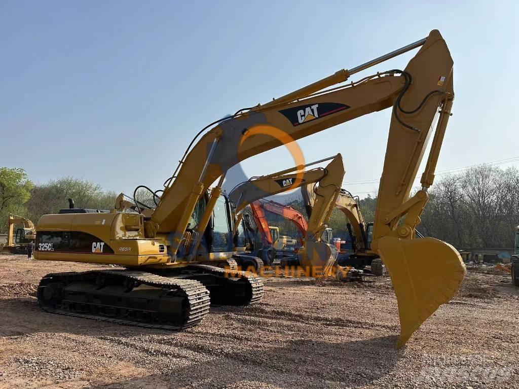 CAT 325 CL Pelle sur chenilles